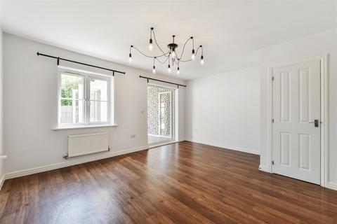 36 Blinker Way, Andover, SP11 6TE