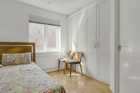 2 bedroom flat for sale, Follett Street, London E14