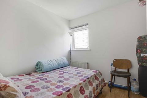 2 bedroom flat for sale, Follett Street, London E14