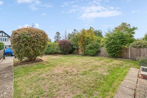 63 Berrylands, Surbiton, KT5 8JU
