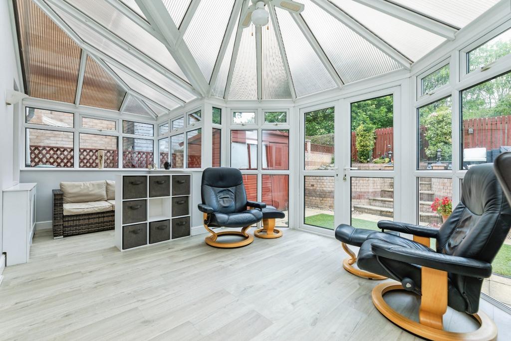 Pbox-conservatory-321687.jpg