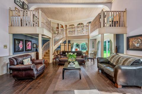 6 bedroom detached house for sale, Manor Road, Sutton