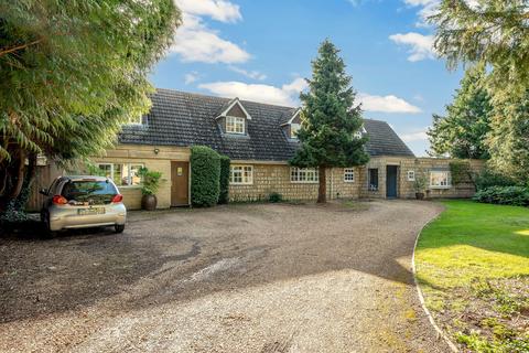 6 bedroom detached house for sale, Manor Road, Sutton