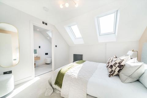1 bedroom flat for sale, Franciscan Road, London SW17