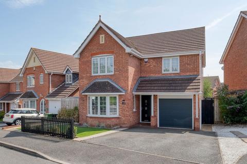 80 Hoveton Close, Redditch, B98 7HW
