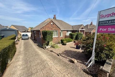 24 Simpson Grove, Bradford, BD10 9SD