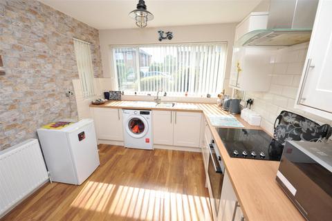 24 Simpson Grove, Bradford, BD10 9SD