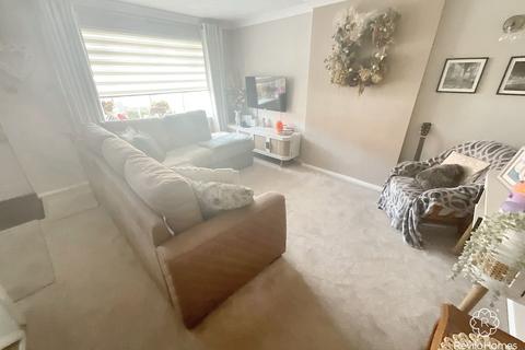 3 bedroom semi-detached house for sale, Birch Road, Rochdale, OL12