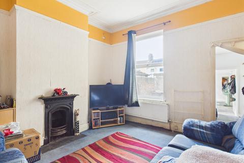 3 bedroom terraced house for sale, St. Hilda Street, Hull, HU3 1UT