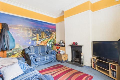3 bedroom terraced house for sale, St. Hilda Street, Hull, HU3 1UT
