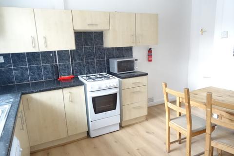 undefined, Lambton View, Leeds LS8