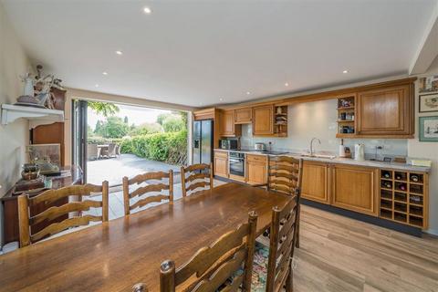 3 bedroom end of terrace house for sale, Temple Mill Island, Marlow SL7