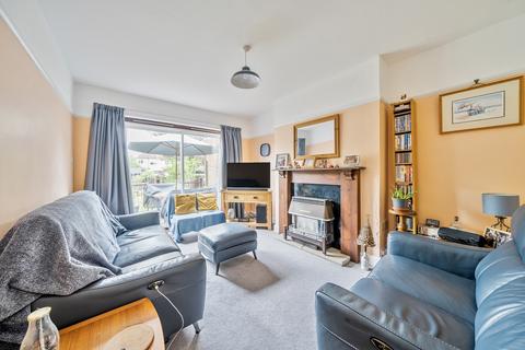 5 bedroom terraced house for sale, Victoria Road, Ruislip, Middlesex