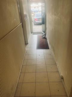 undefined, Harmondsworth, UB7