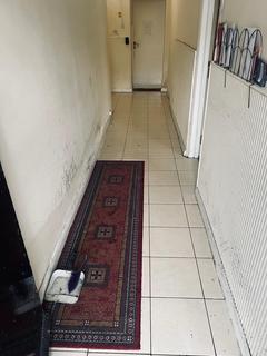 undefined, Harmondsworth, UB7