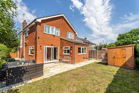 undefined, Dunstable Road, Luton LU1