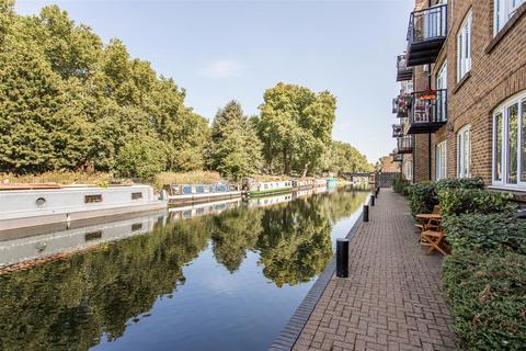 Empire Wharf, Victoria Park, E3