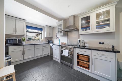 undefined, Jersey Road, Osterley TW5