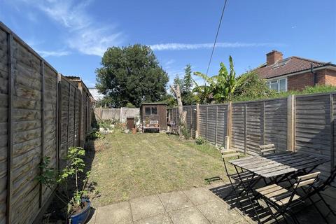51 Titchfield Road, Carshalton, SM5 1PX