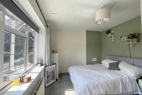 51 Titchfield Road, Carshalton, SM5 1PX