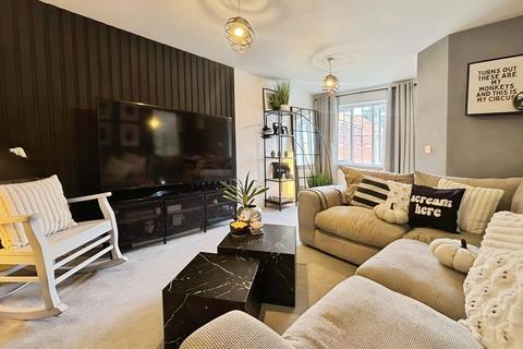 3 bedroom detached house for sale, Orchard Avenue, Lea