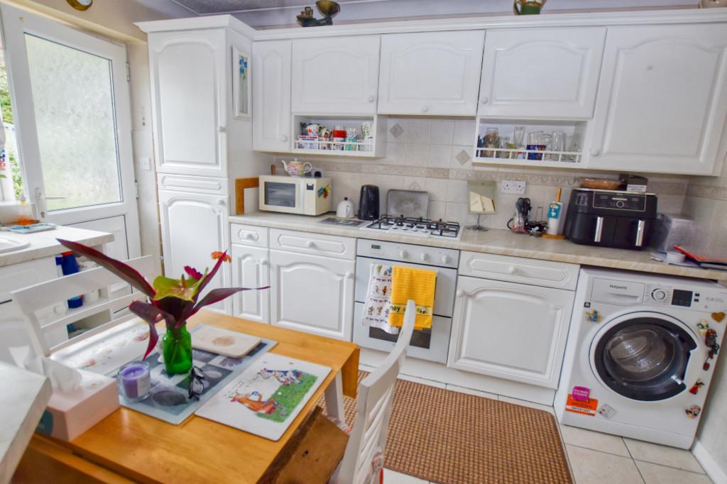 Dining Kitchen 4