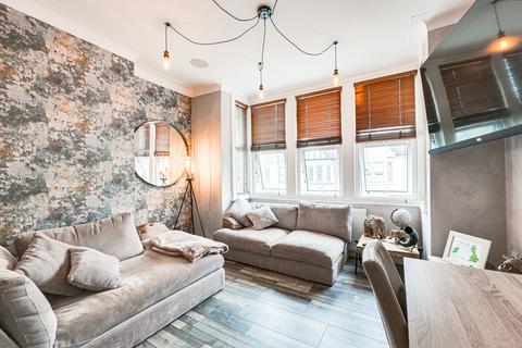 undefined, Leigham Court Drive, Leigh-on-sea, SS9