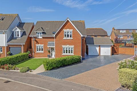 undefined, Heather Close, Canvey Island SS8