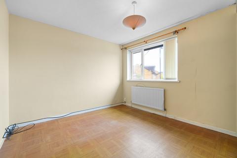21 Aintree Drive, Cardiff, CF5 5BD