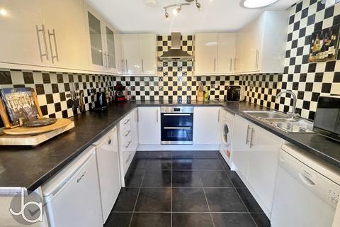 2 bedroom semi-detached bungalow for sale, D'arcy Way, Tolleshunt D'arcy, Maldon