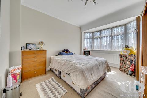 undefined, Burns Avenue, Southall