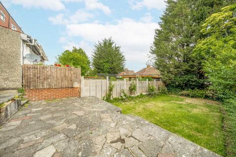 5 bedroom semi-detached house for sale, Aprey Gardens, London NW4