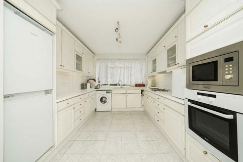 5 bedroom semi-detached house for sale, Aprey Gardens, London NW4