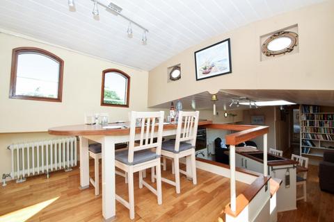 3 bedroom houseboat for sale, The Dove Pier, Hammersmith, W6