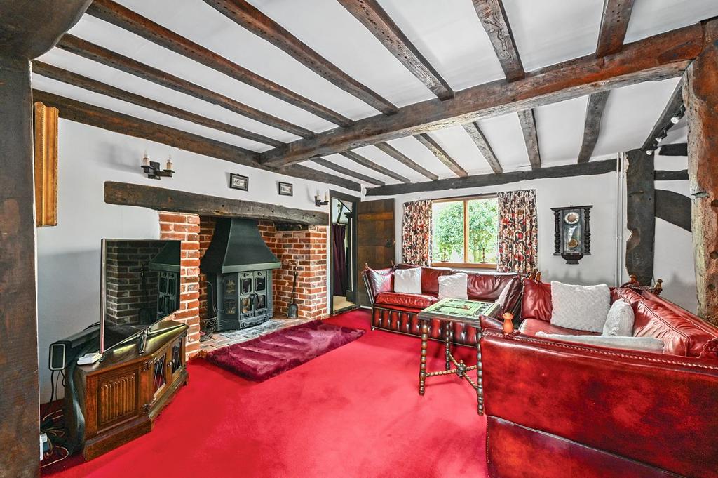 Tickham Cottage ME90 HS (15).jpg