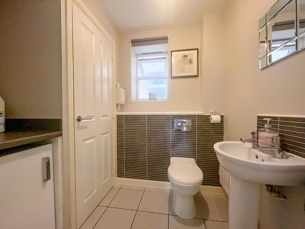 Utility/Cloakroom
