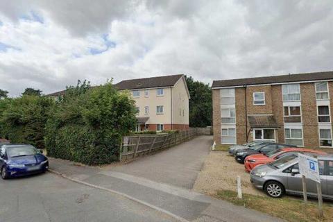 Garage to rent, Thamesdale, London Colney AL2