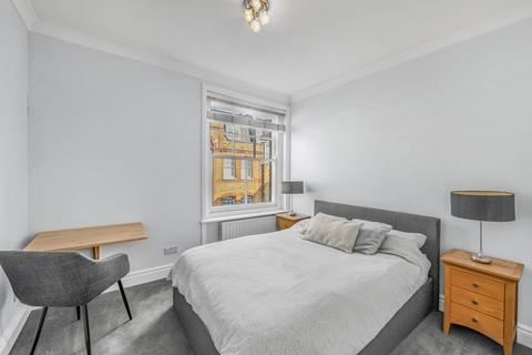 3 bedroom flat to rent, Gosfield Street, London