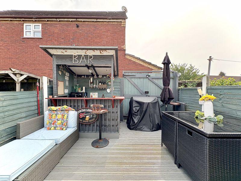 Decking area/bar...