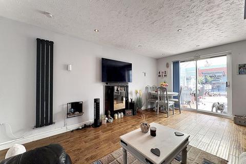 undefined, Steven Drive, Bilston, WV14 8YS