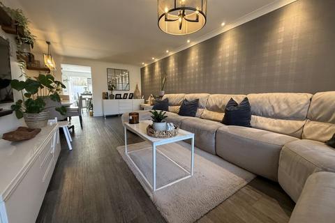 undefined, Stentaway Road, Plymouth Extended Three bedroom Stunning property.