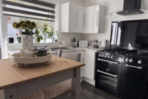 undefined, Stentaway Road, Plymouth Extended Three bedroom Stunning property.