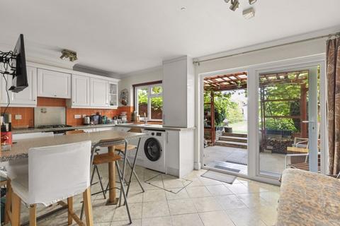 34 Summit Road, Northolt, UB5 5HL