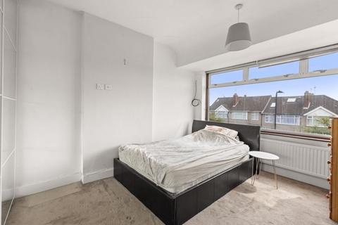 34 Summit Road, Northolt, UB5 5HL