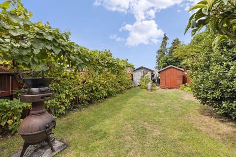 34 Summit Road, Northolt, UB5 5HL