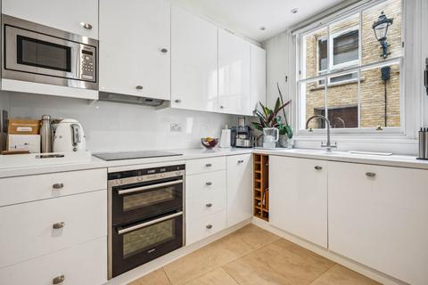 3 bedroom house for sale, Montpelier Mews, Knightsbridge SW7