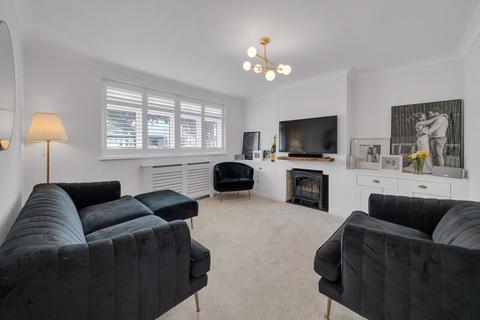 15 Homemead Road, Bromley, BR2 8BB