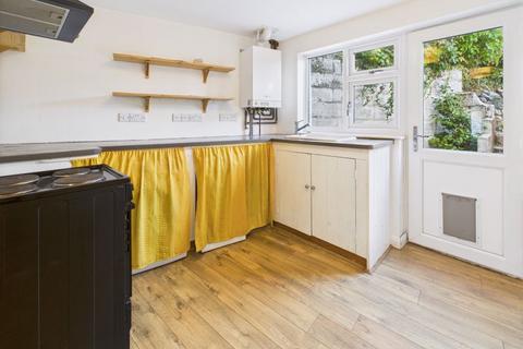 5 Prospect Place, Hayle, TR27 4LT
