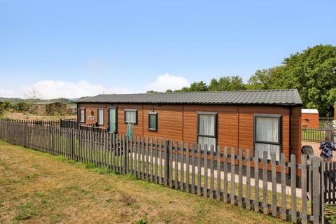 undefined, Swallow Lakes, Little London GL17
