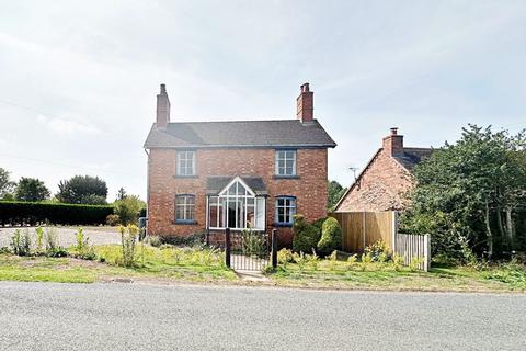 3 bedroom detached house for sale, The Firs, Wadborough